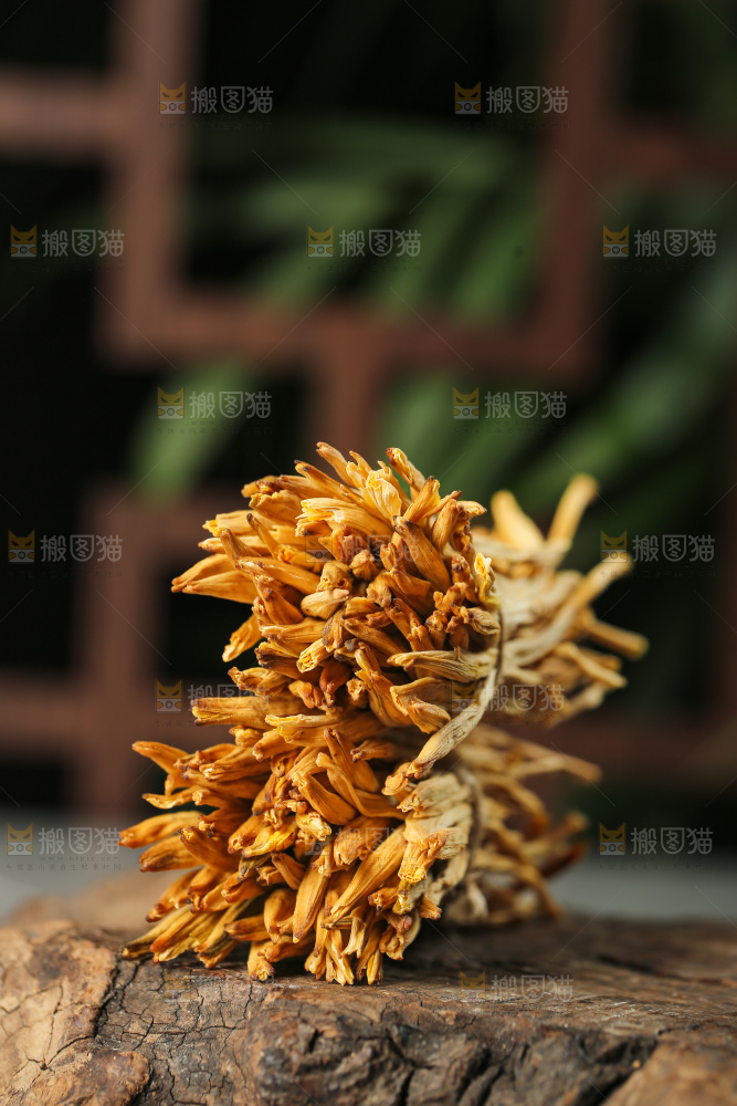 深底上的黄花菜