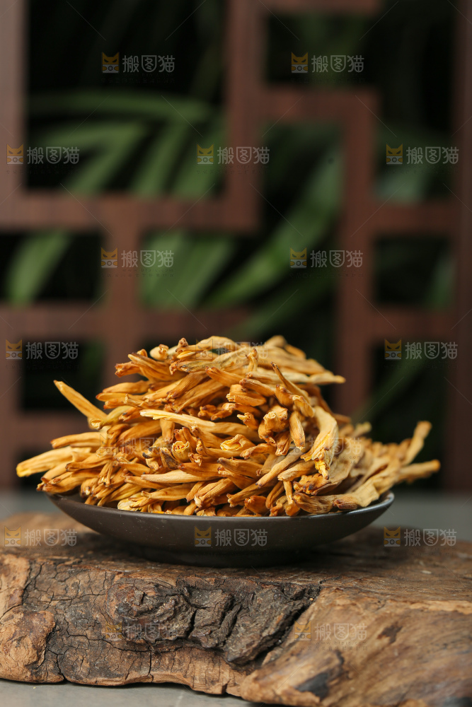 深底上的黄花菜
