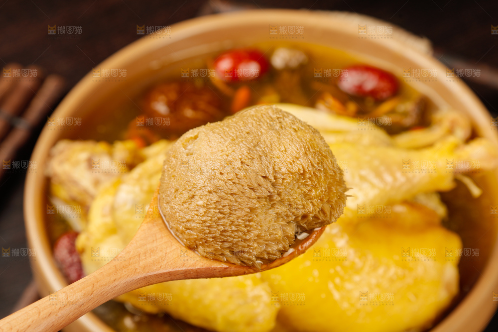 深底上的鸡汤