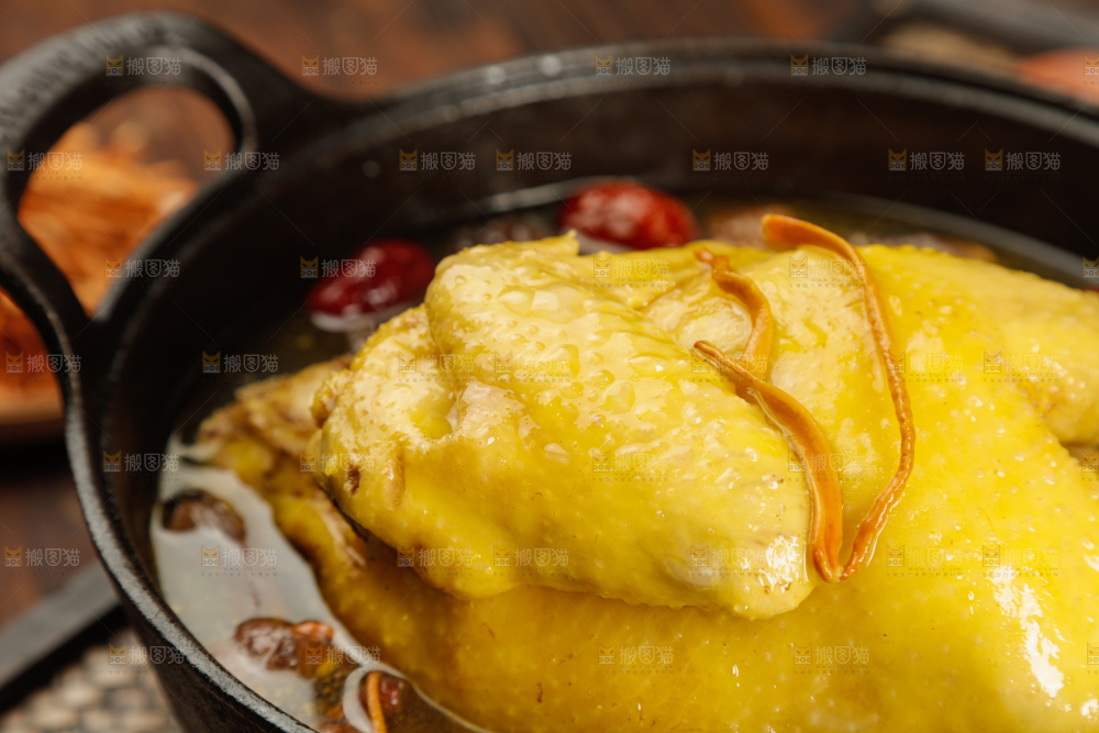 深底上的鸡汤
