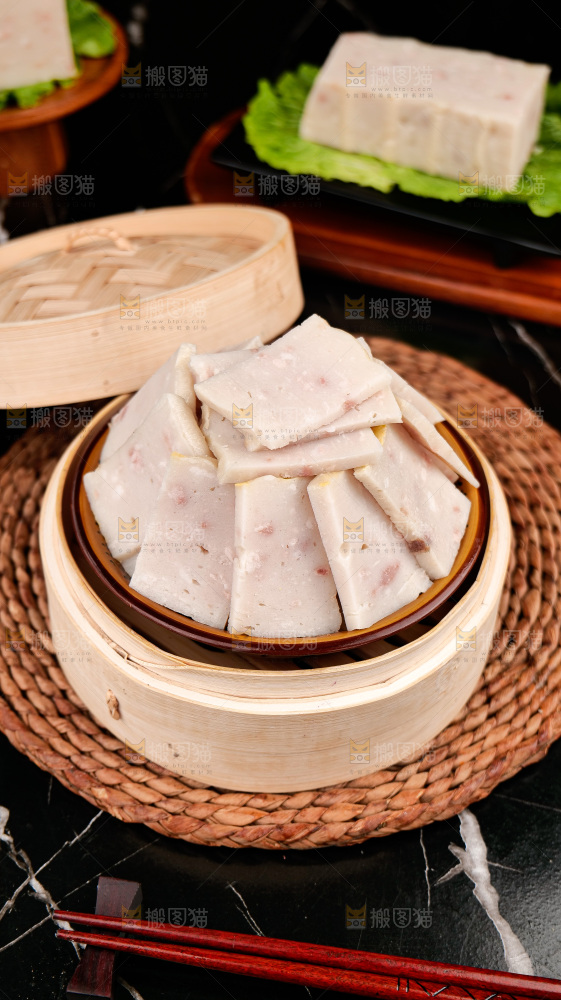深底上的白果肉糕