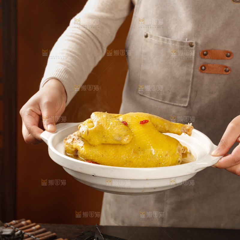 深底上的鸡汤