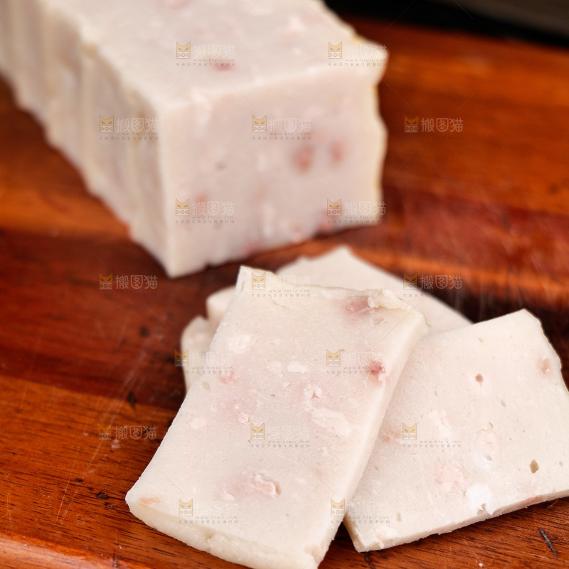 深底上的白果肉糕