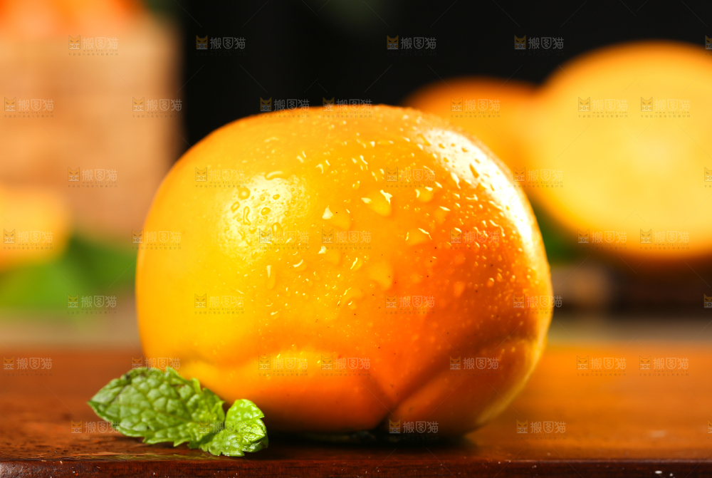 深底上的磨盘柿子