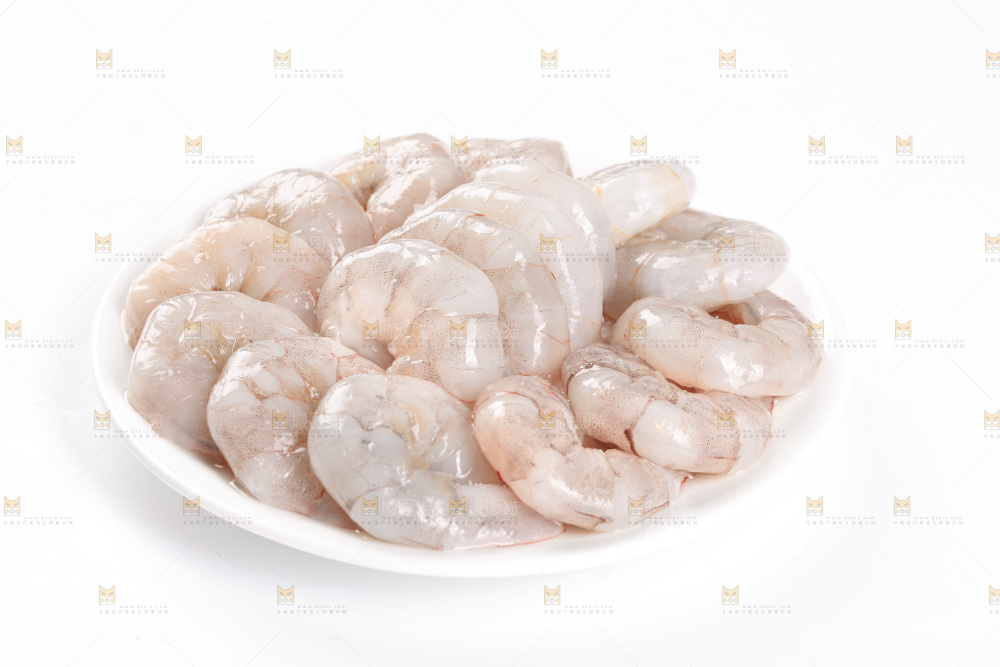浅底上的虾仁