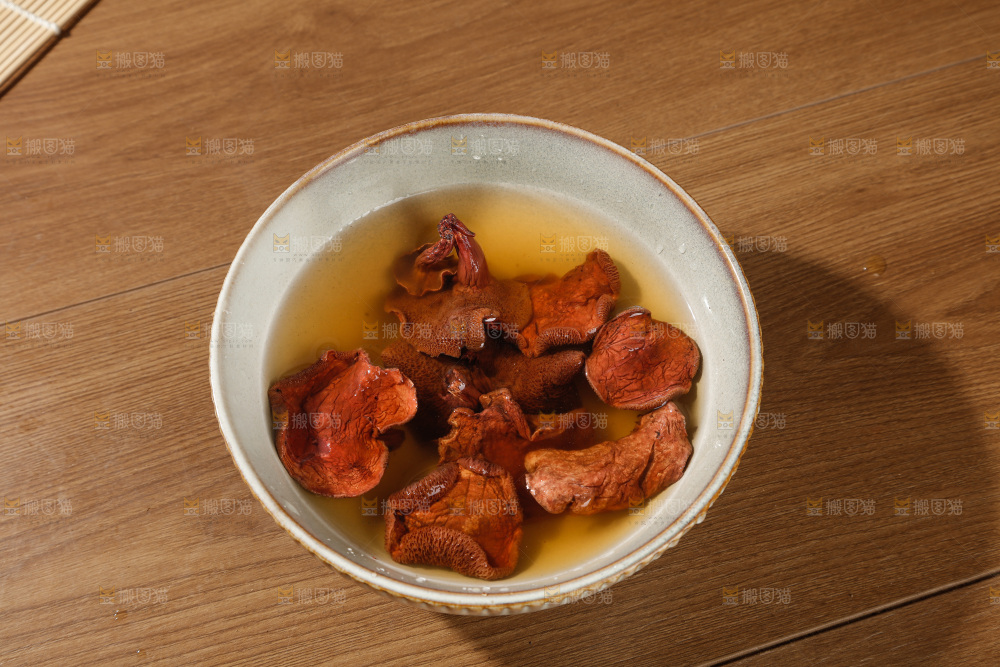 牛肝菌