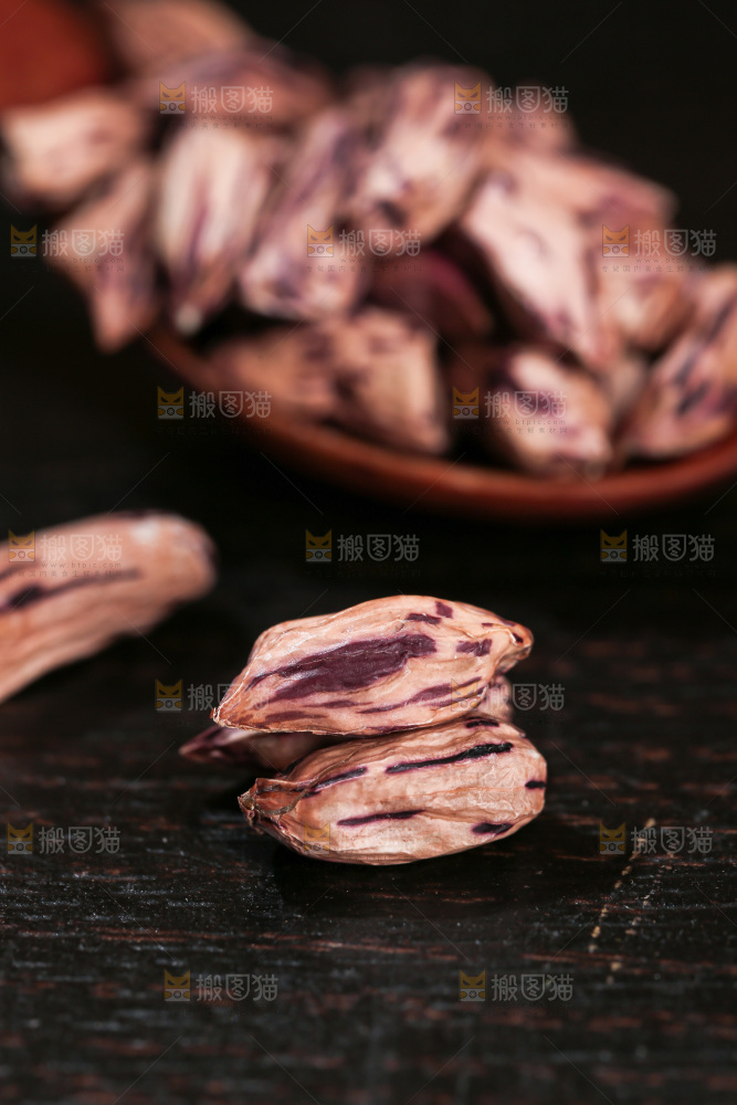 七彩瘪花生