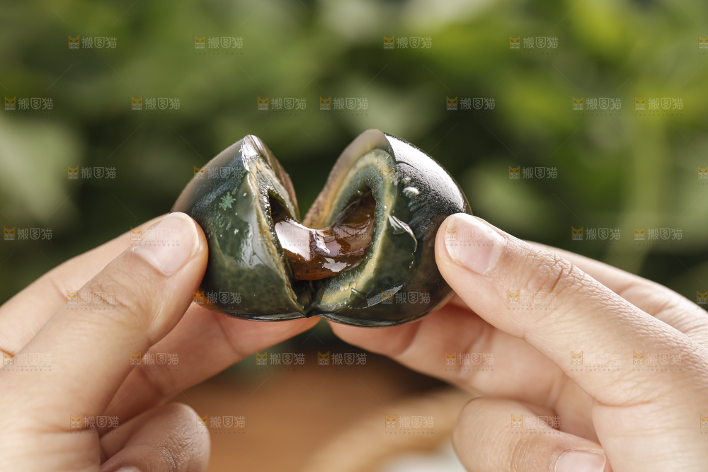 松花皮蛋