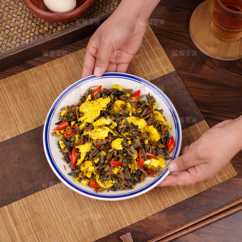 梅干菜炒鸡蛋