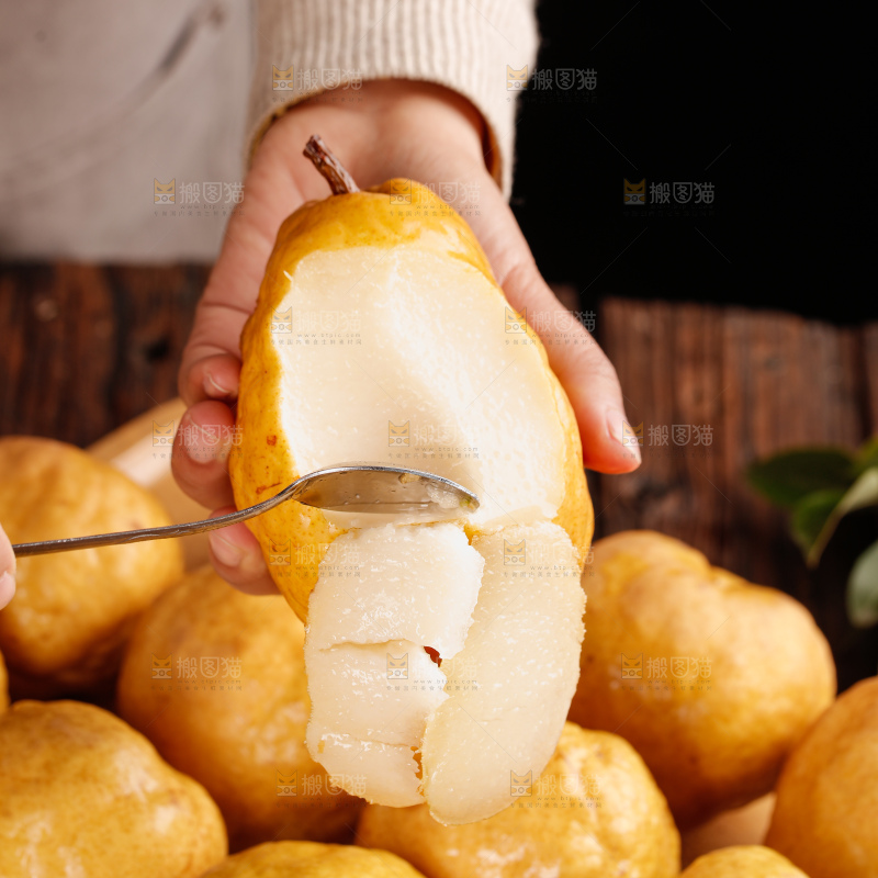 深底上的丑梨
