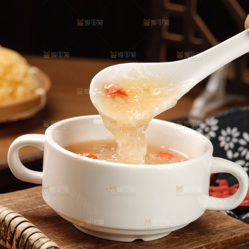 丑耳桂圆羹
