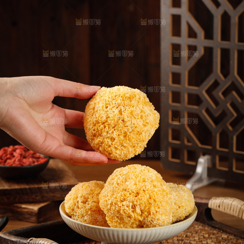 丑耳