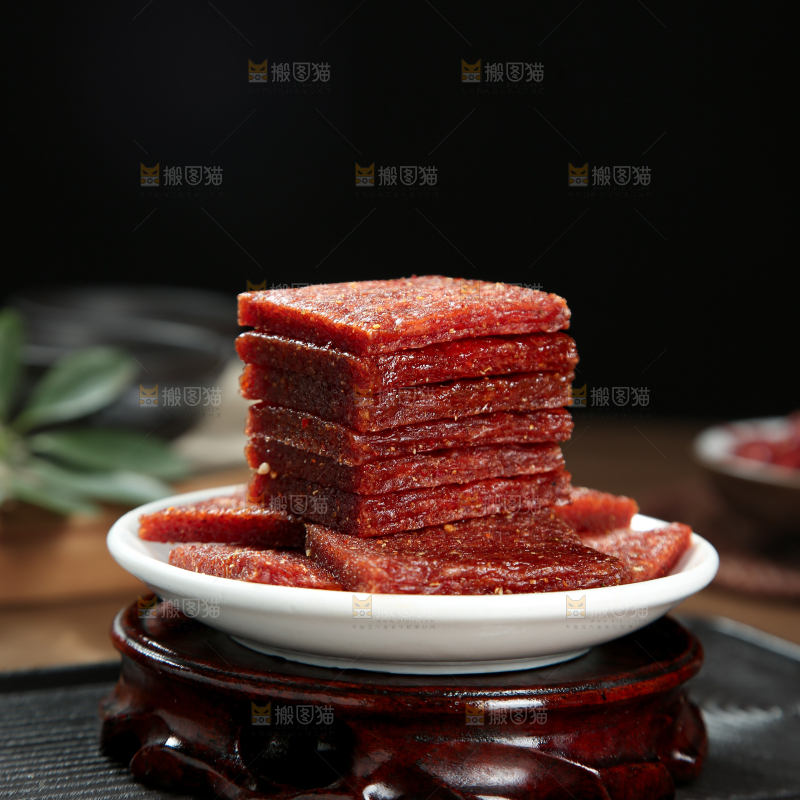 亲嘴烧辣条