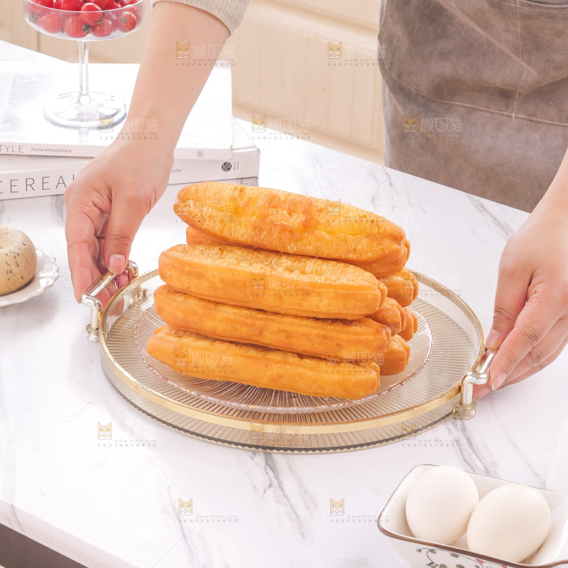 鸡蛋油条