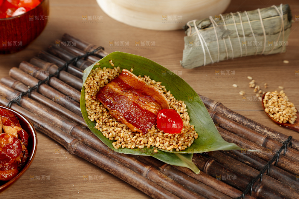 咸蛋黄肉粽