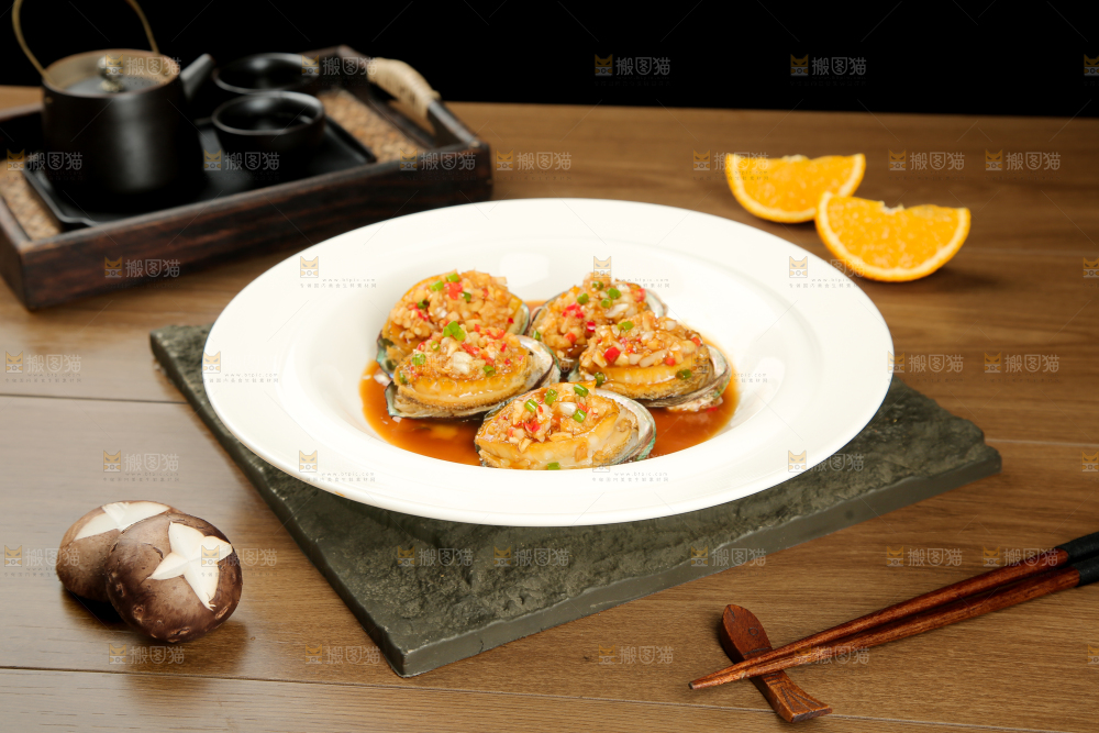 蒜蓉粉丝蒸鲍鱼
