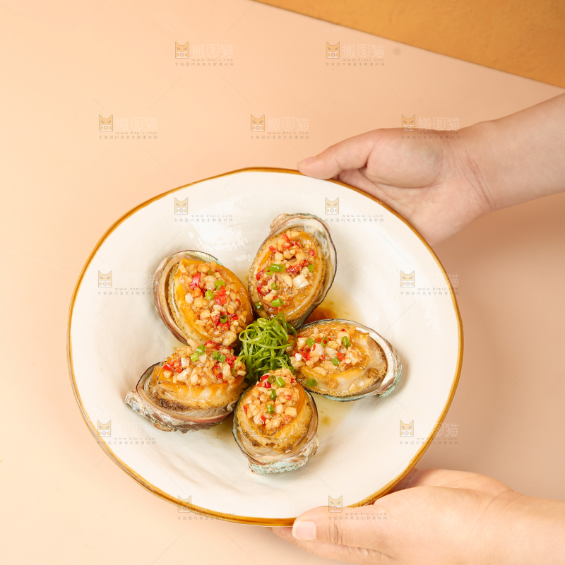 蒜蓉粉丝蒸鲍鱼