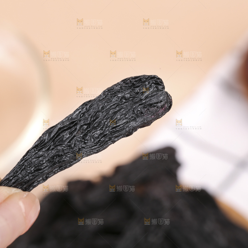 蓝宝石葡萄干