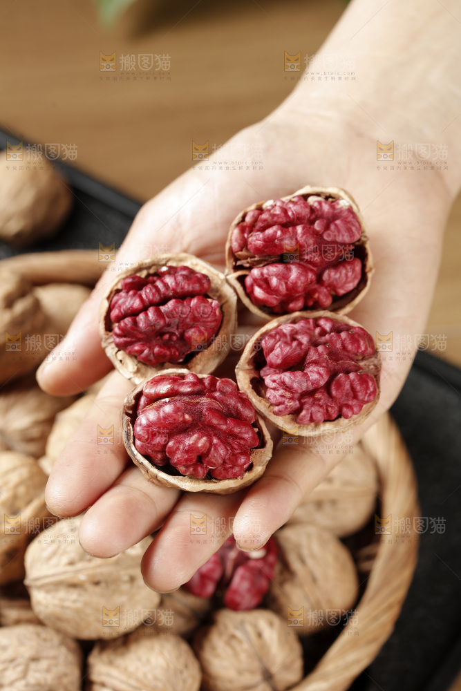 红皮核桃