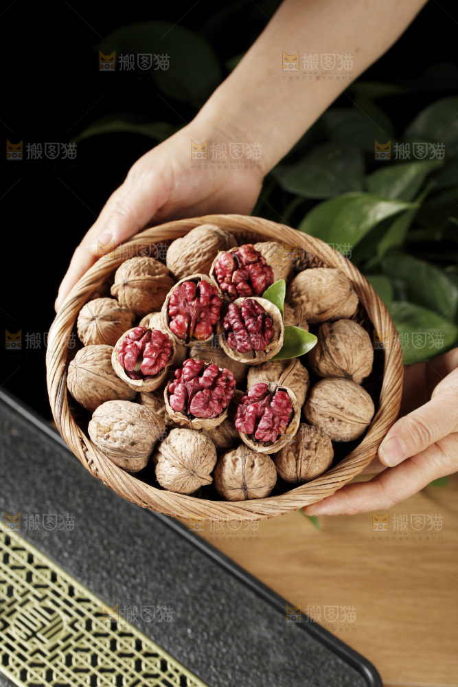 红皮核桃