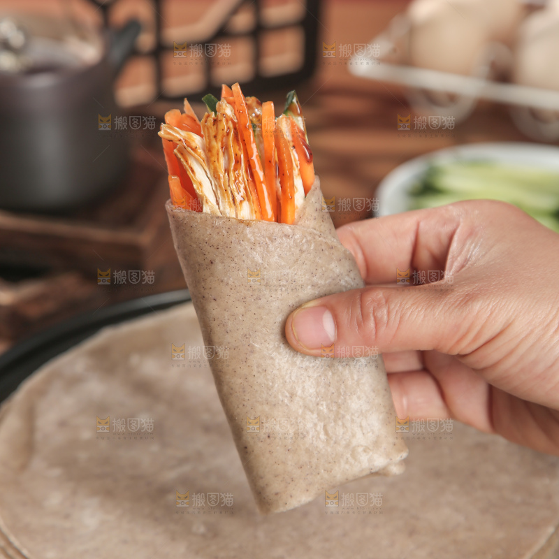 黑全麦卷饼