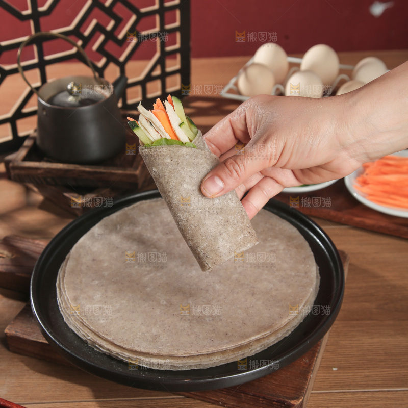黑全麦卷饼