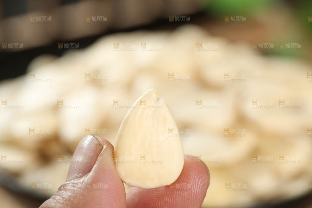 杏仁片