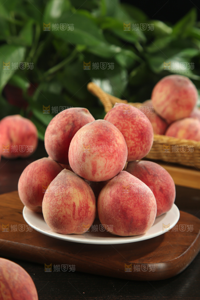 胭脂红桃子