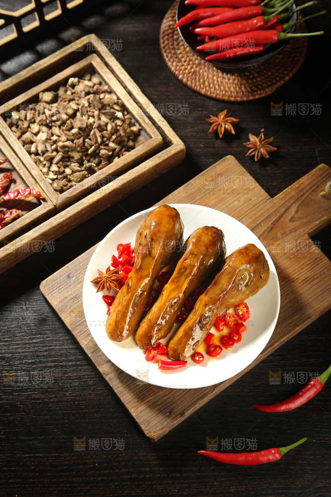 卤鸭头