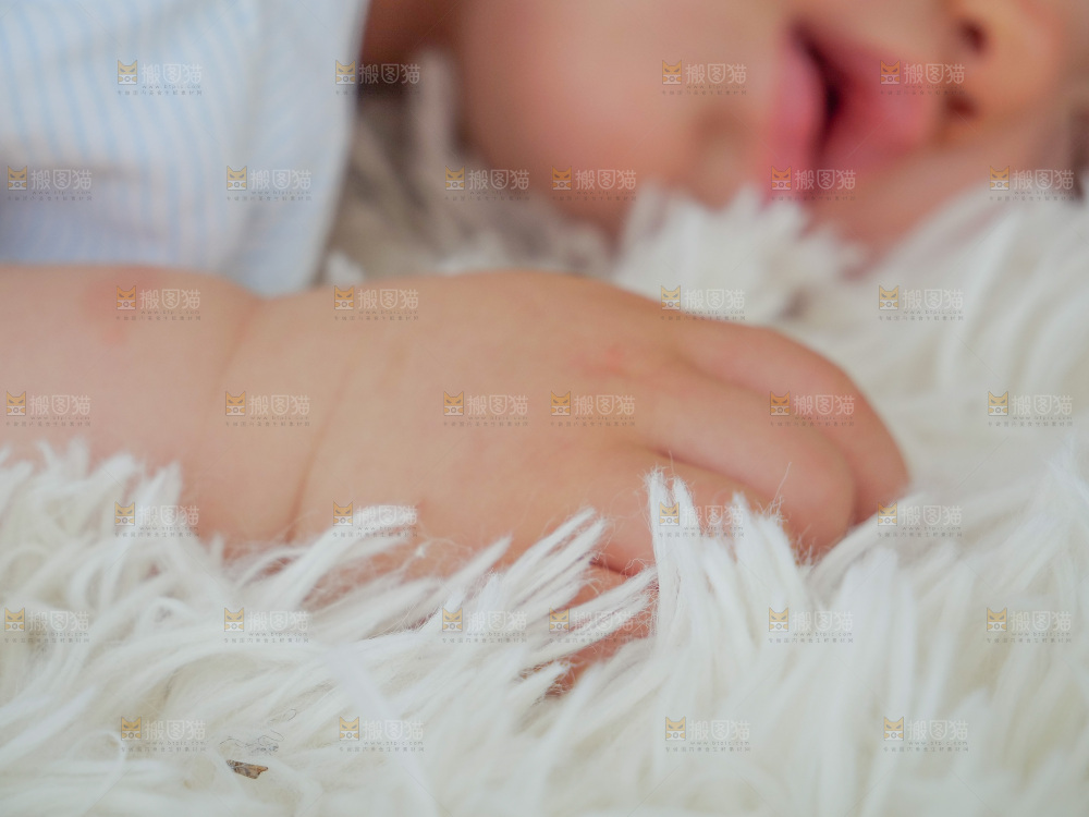婴儿