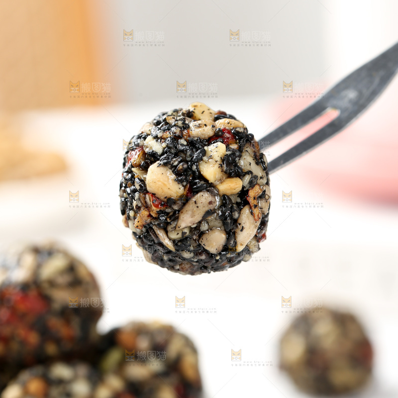八珍芝麻丸