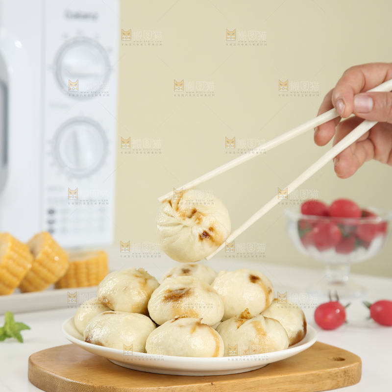 微波小包子