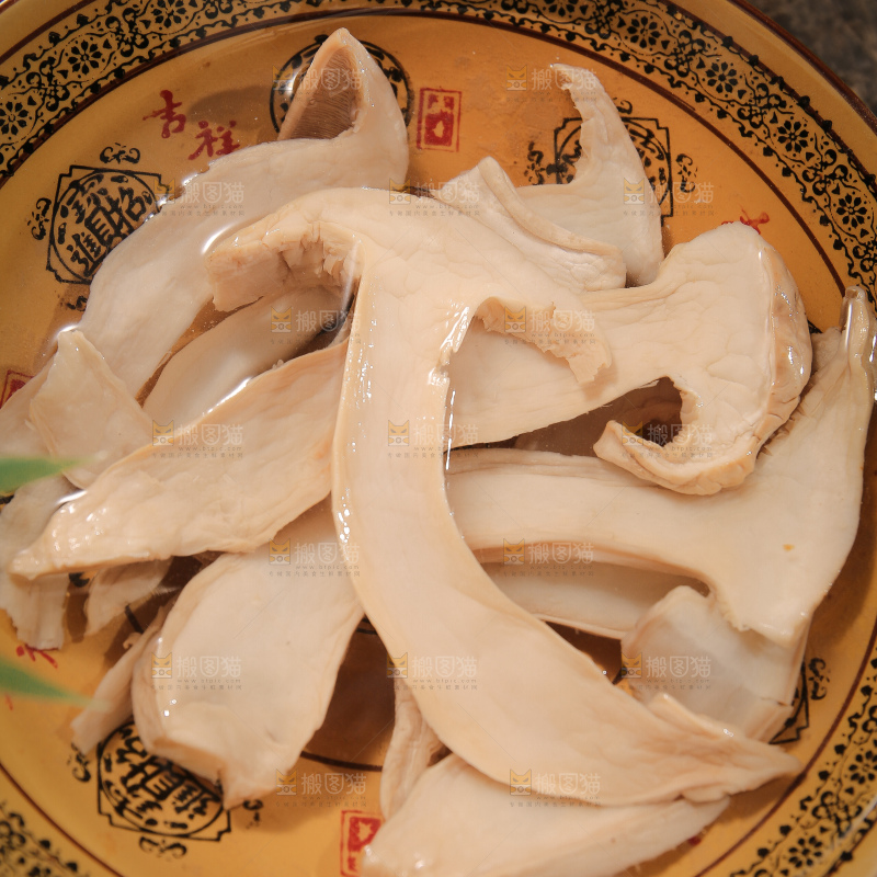 白松茸
