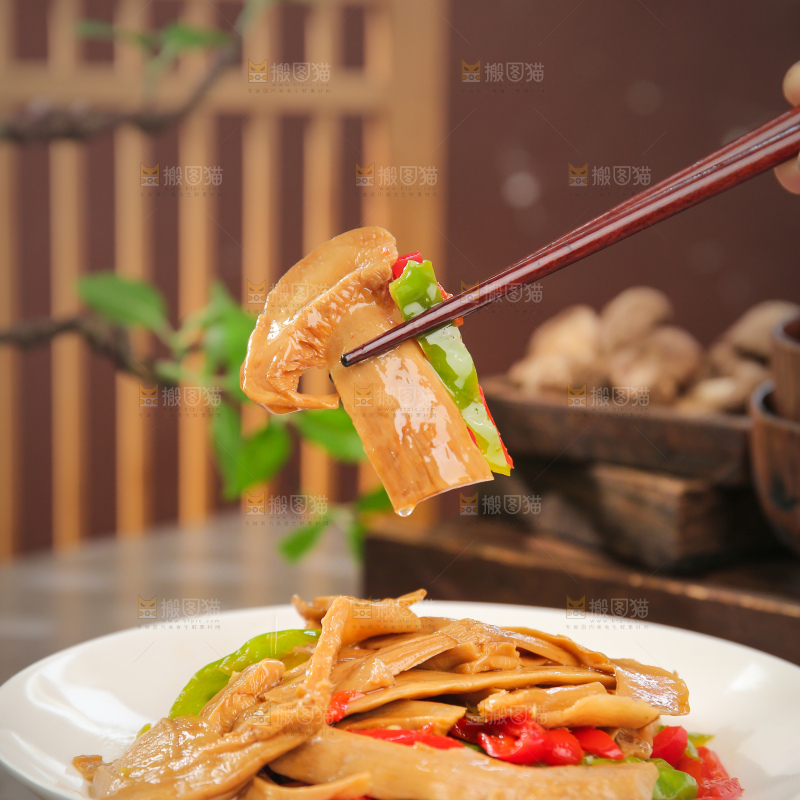 素炒白松茸
