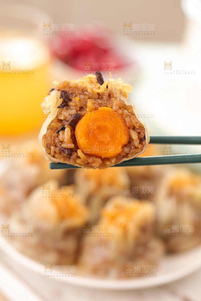 咸蛋黄肉松纸皮烧麦