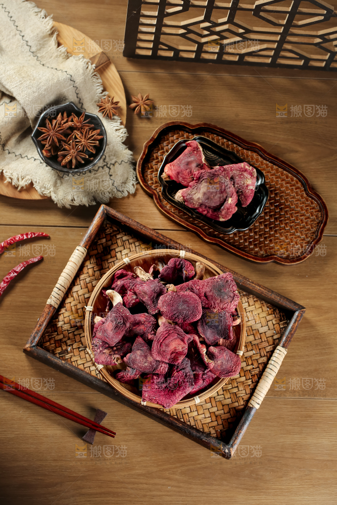 红菇