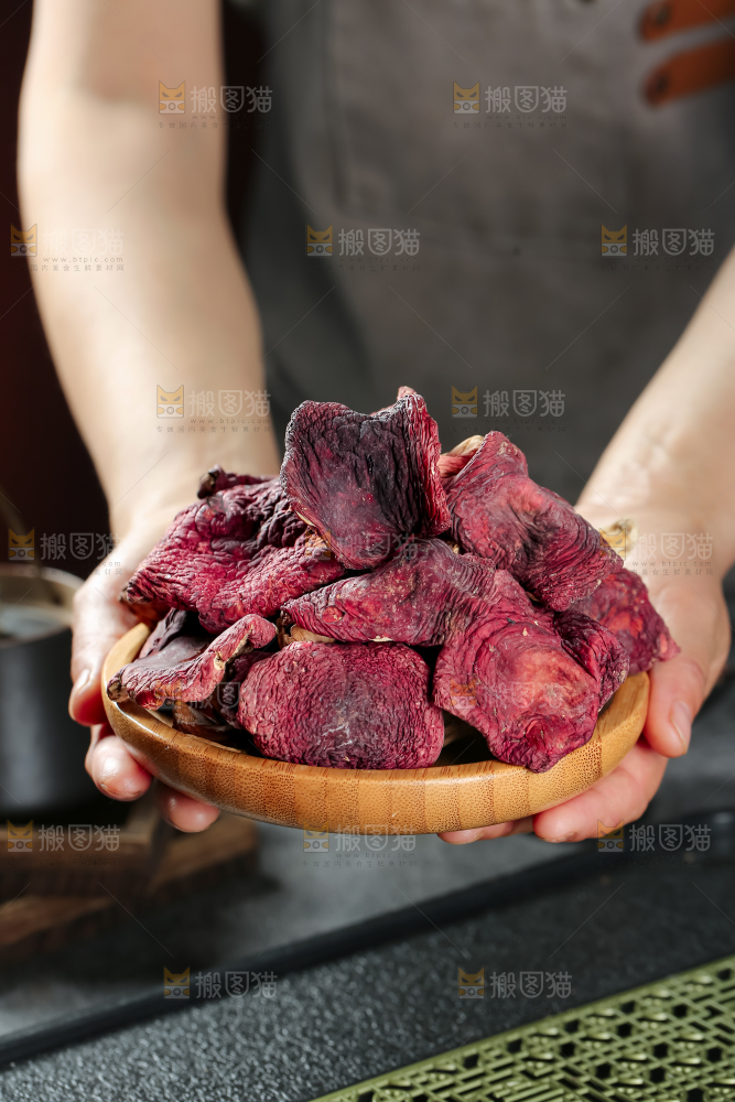 红菇