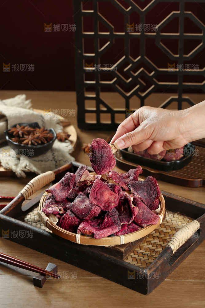红菇