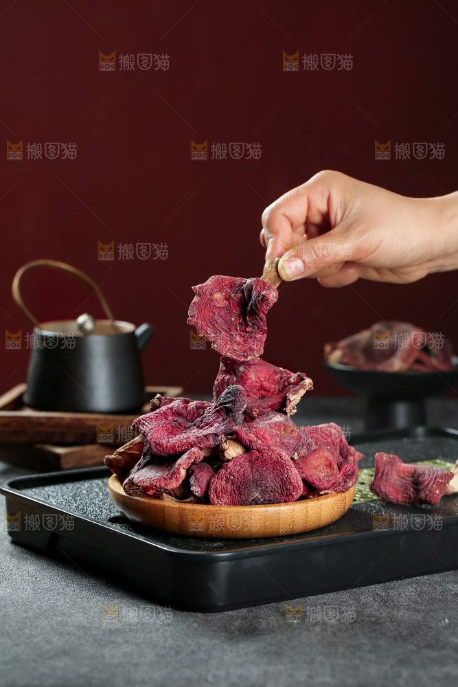 红菇