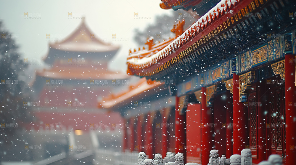 宫殿冬季飘雪新年传统建筑红墙