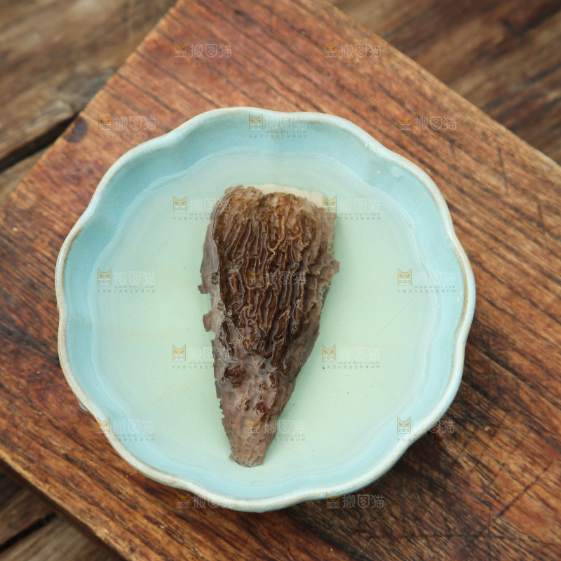 羊肚菌