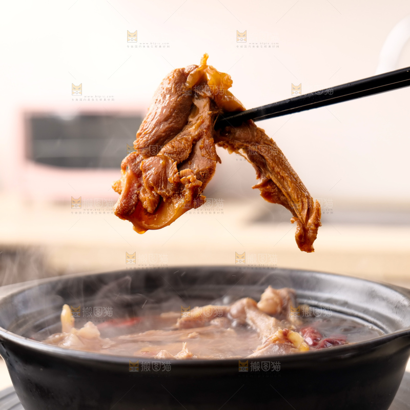 卤鸡锁骨