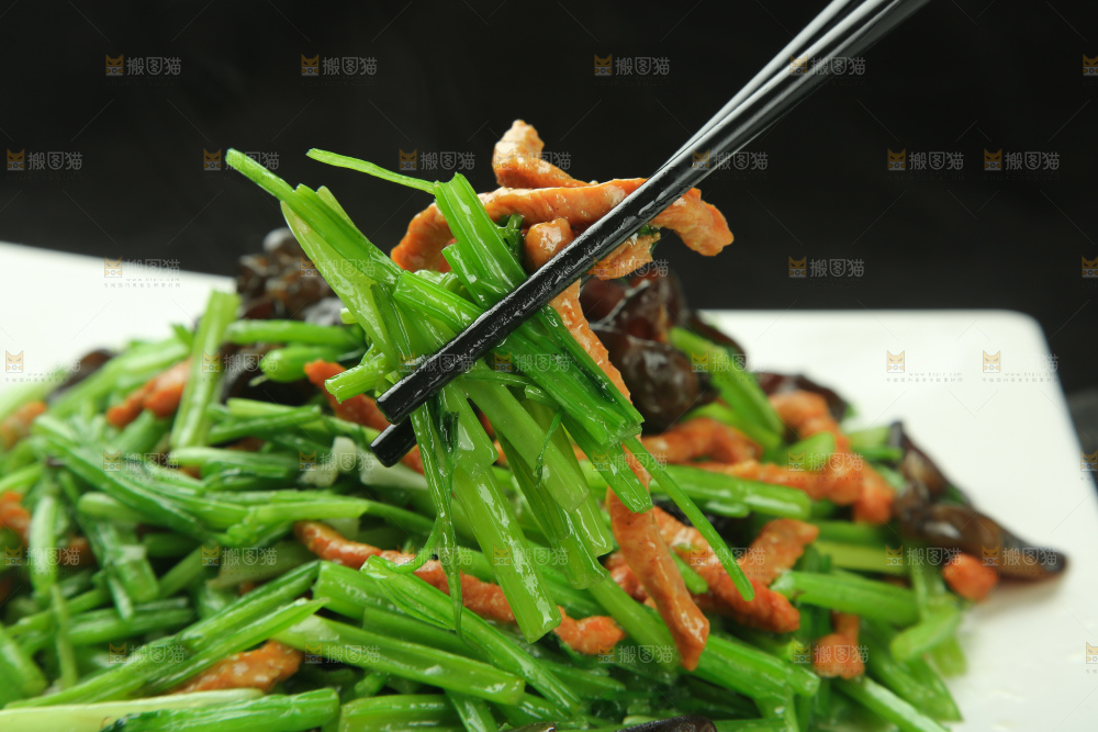 芹菜木耳肉丝
