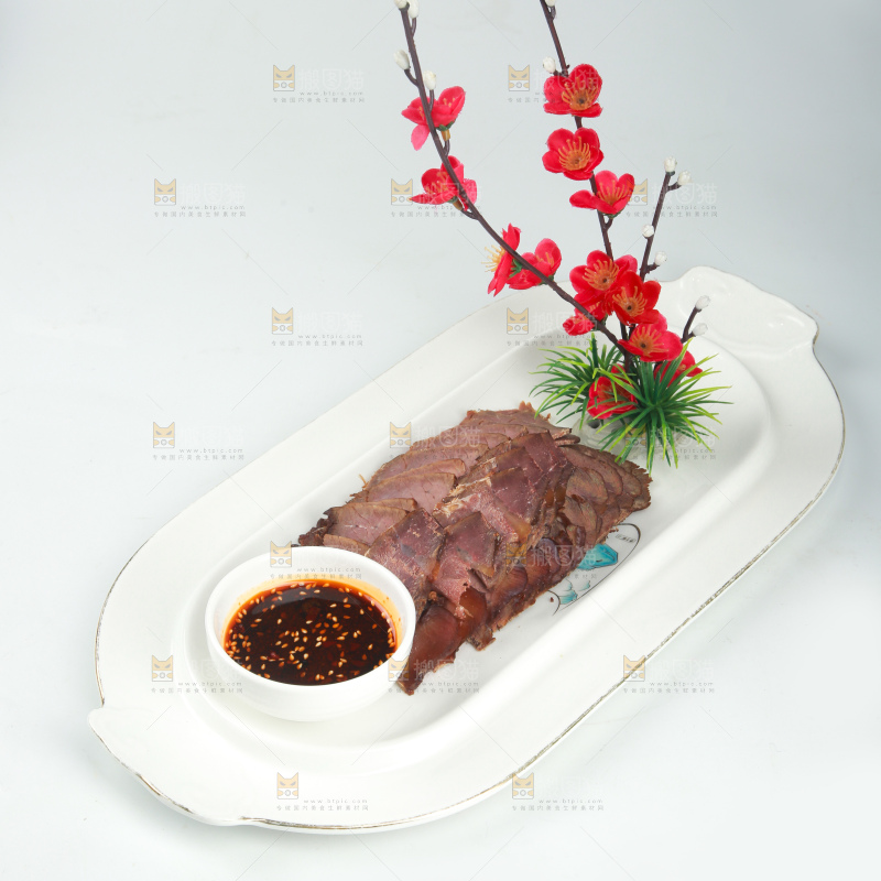 卤牛肉