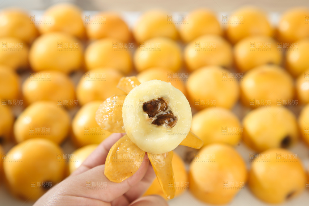 白玉枇杷