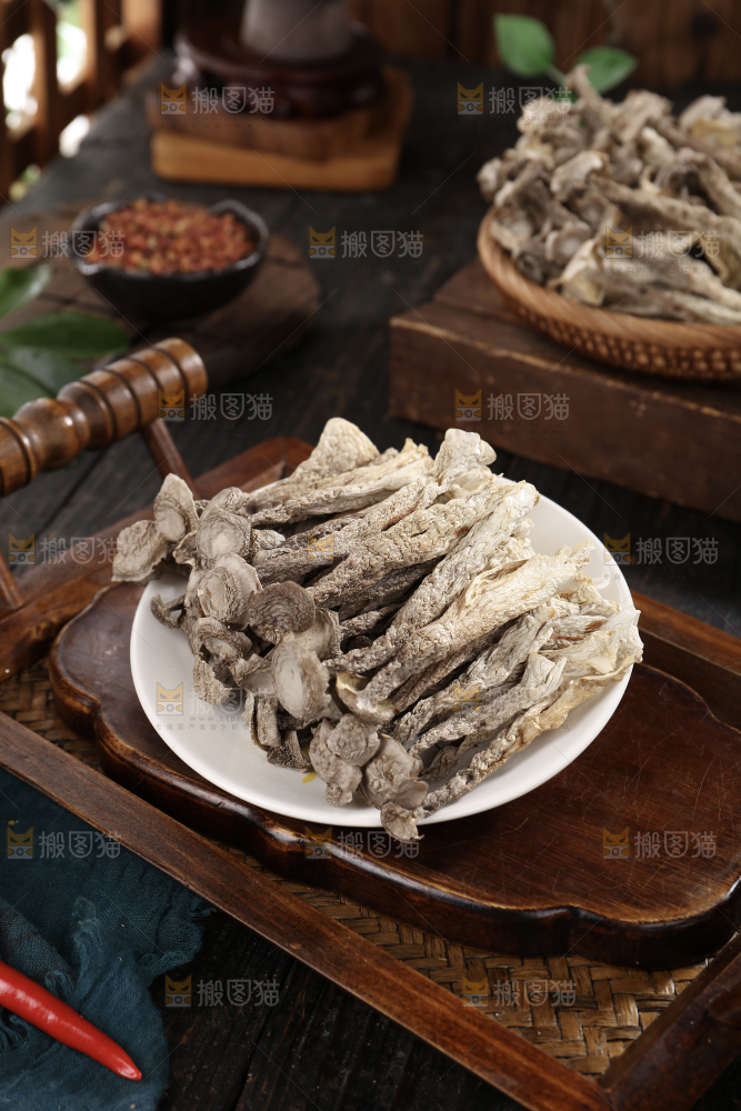鹿茸菇