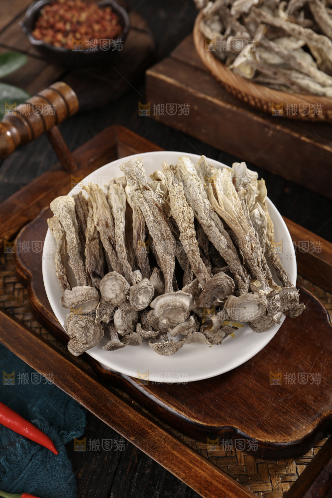 鹿茸菇
