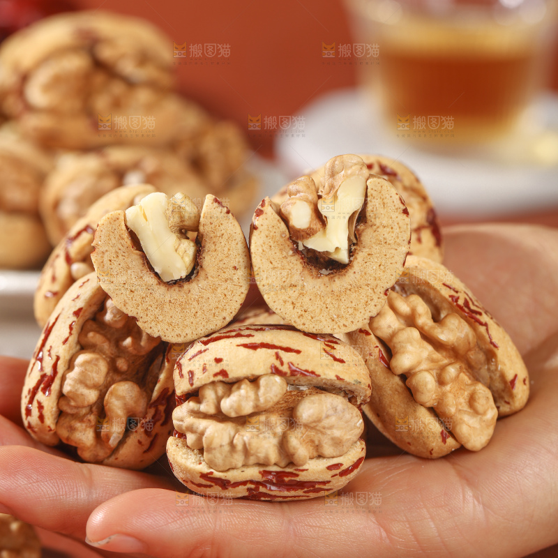 去皮枣夹核桃