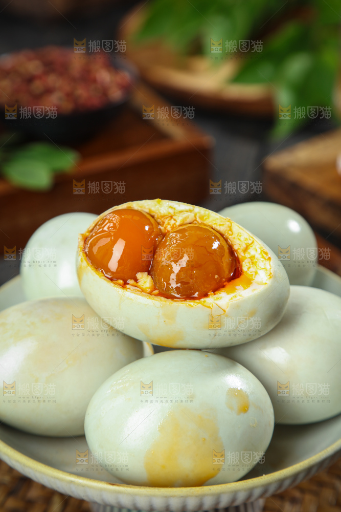 双黄咸鸭蛋