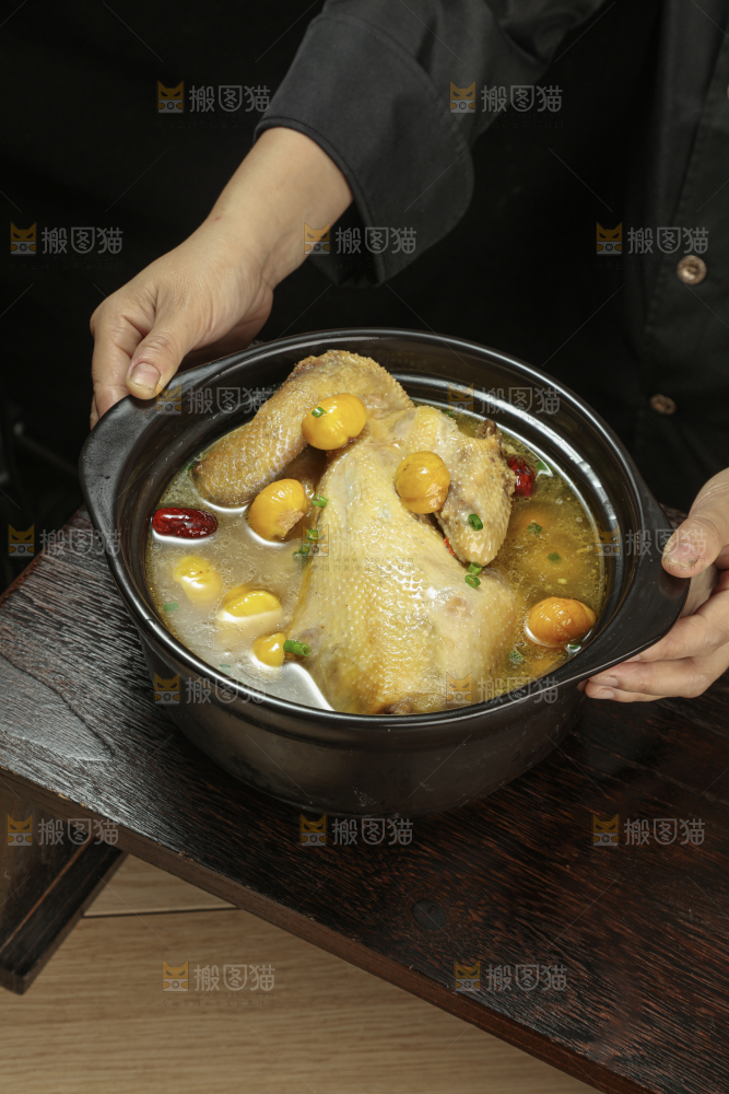 板栗炖鸡